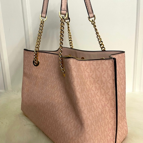 🎆Blushy Pink Michael Kors Bag🎆 - Picture 6 of 7